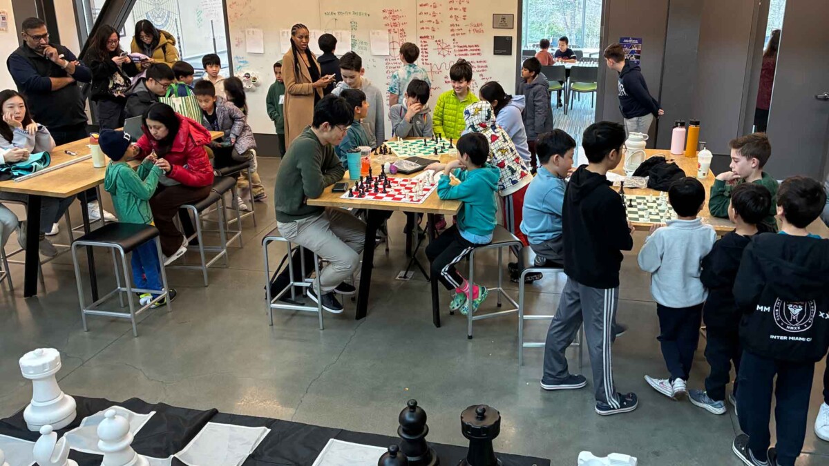 D-E 360° Chess Team Is Making the Right Moves!